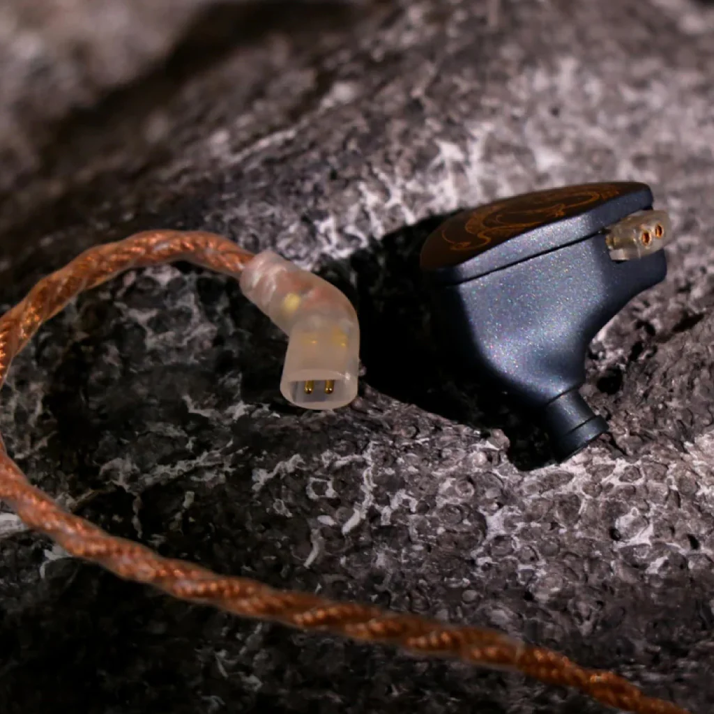 BLON x HBB Z300 Wired IEM - Image 5
