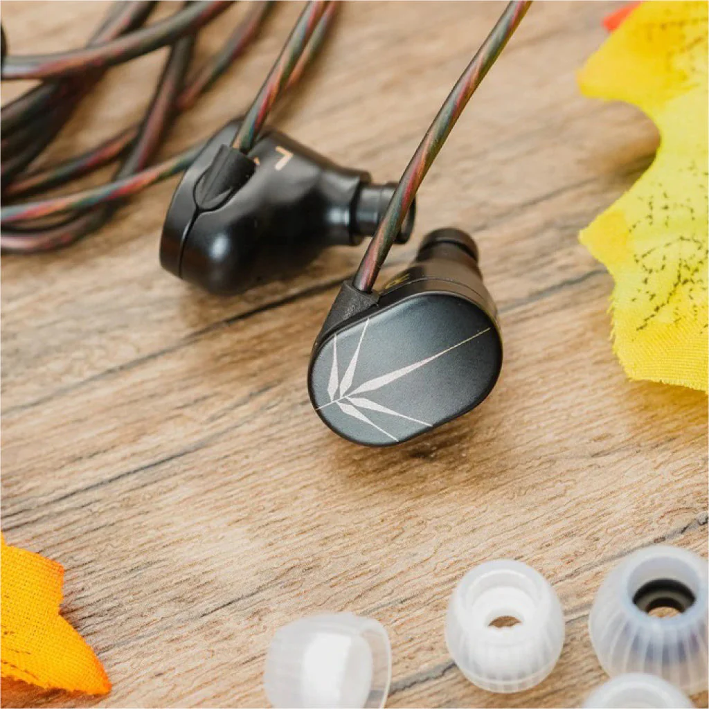 MOONDROP - Chu Wired IEM (Demo Unit) - Image 7