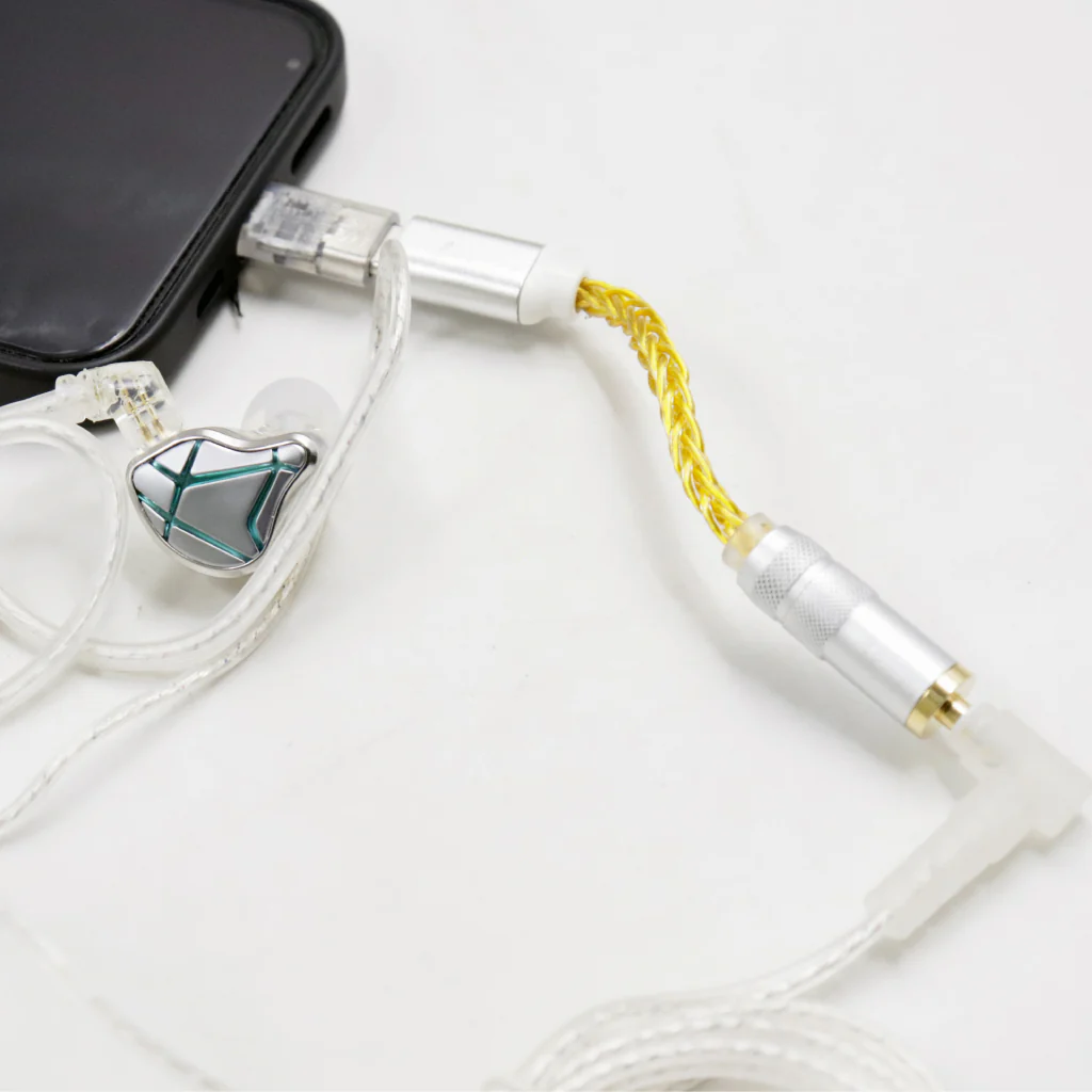 MOONDROP - Type C to Lighting Adapter - Image 3