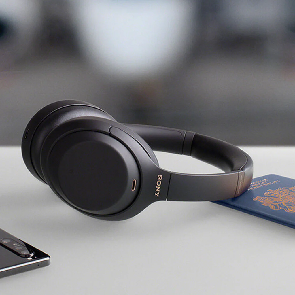 Sony - WH-1000XM4 Digital Noise Cancellation Headphone - Image 13