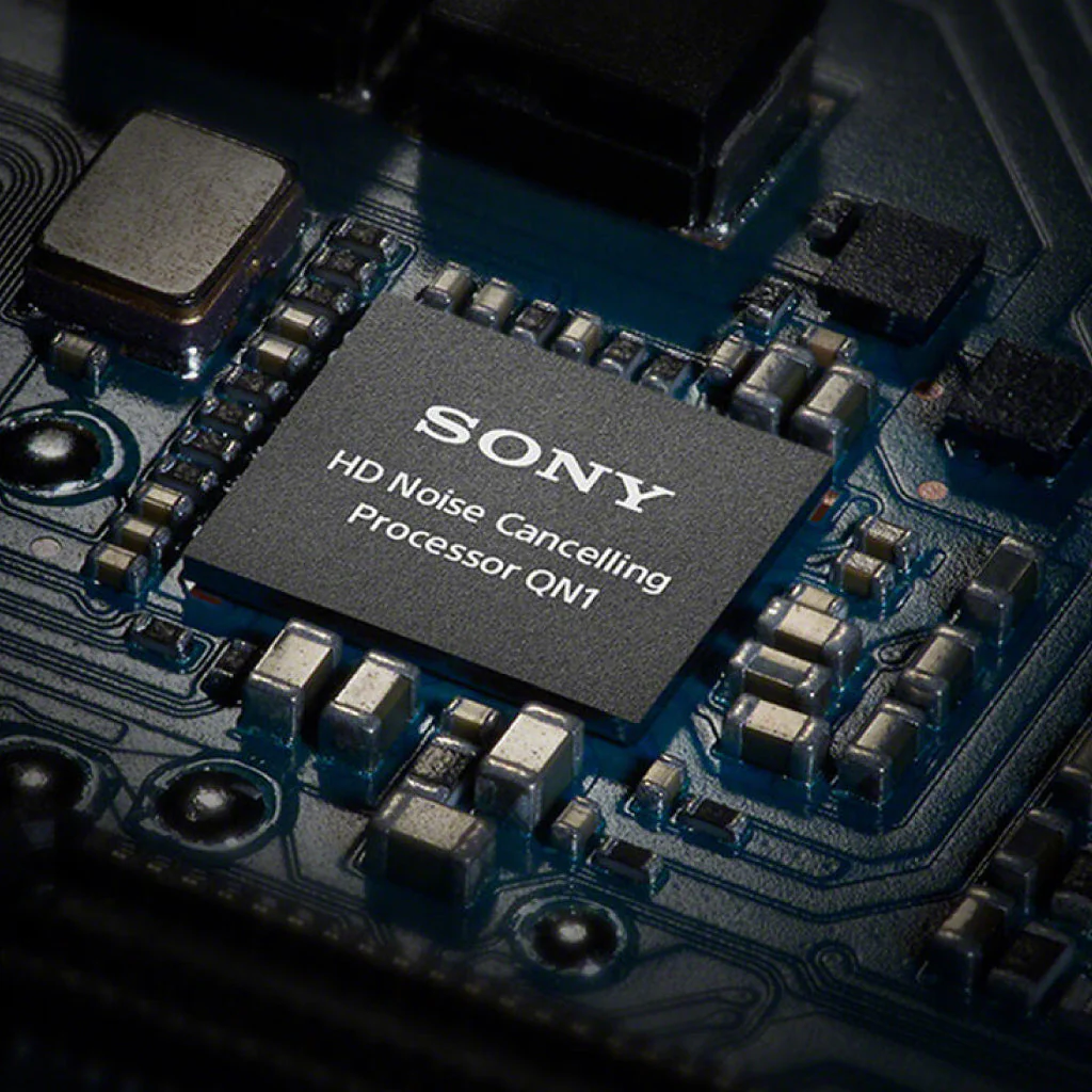 Sony - WH-1000XM4 Digital Noise Cancellation Headphone - Image 4