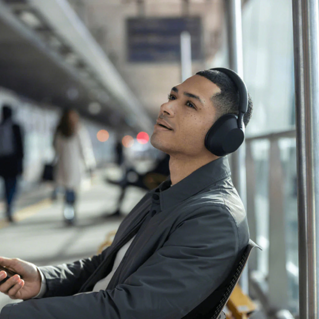 Sony - WH-1000XM5 Noise Cancelling Headphone - Image 4