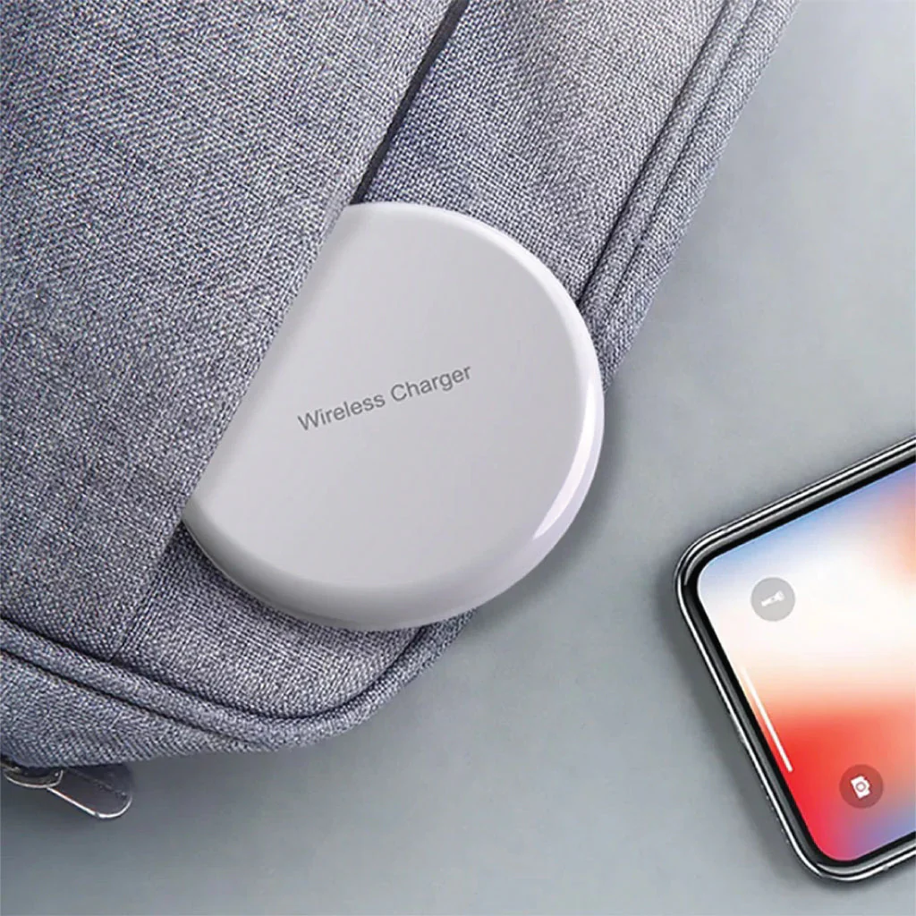 URVNS - D20 15W Wireless Charger for iPhone 12 Series - Image 4